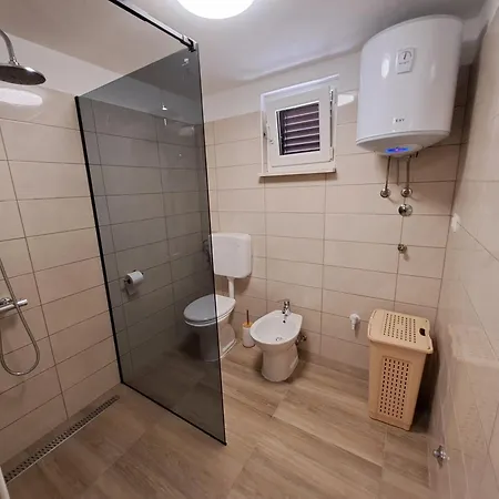בית נופש House Marko Šumber